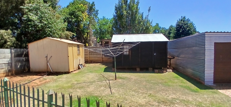 4 Bedroom Property for Sale in Uitsig Free State